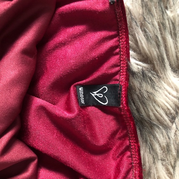 Crushed Velvet dress - Picture 4 of 4